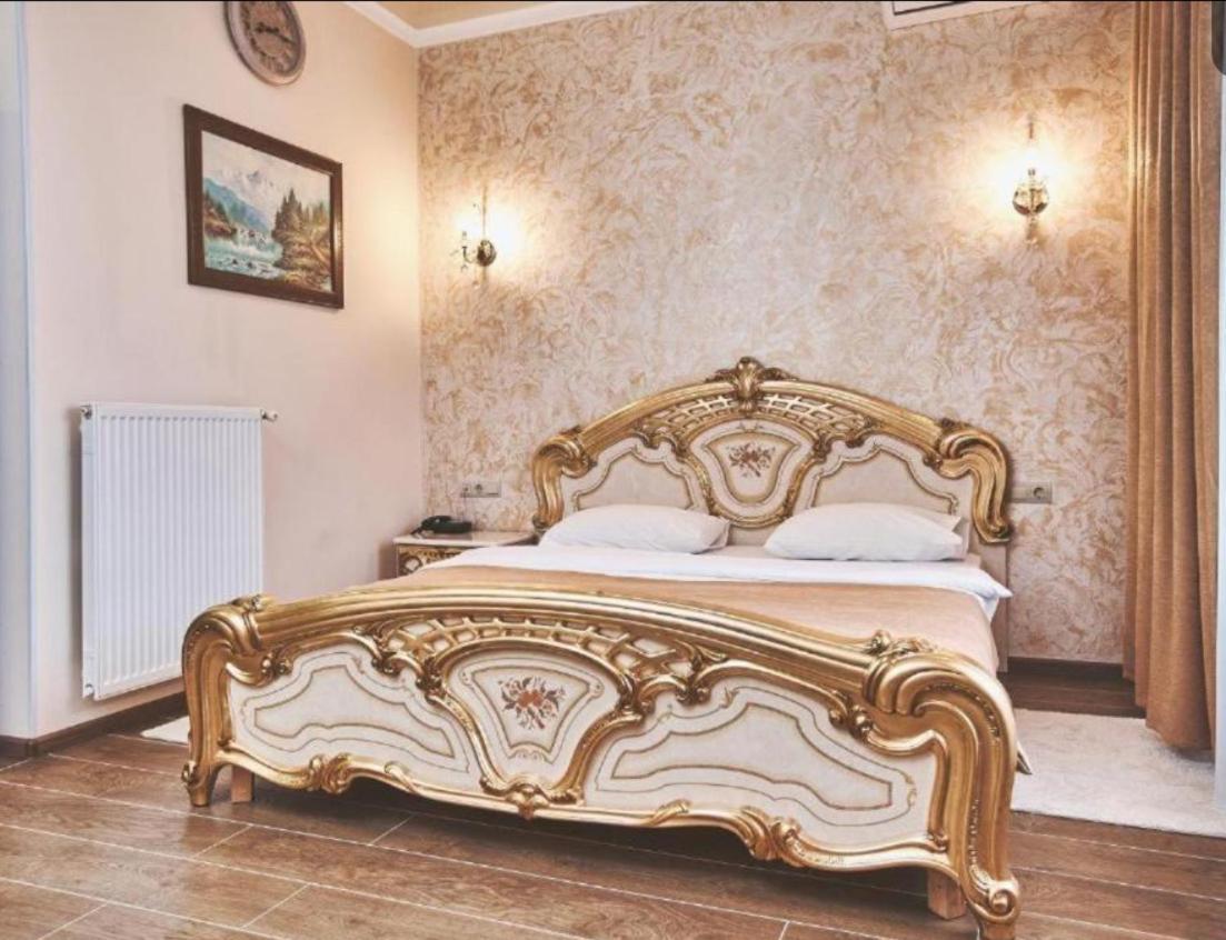 Готель Ангел На Великій Кільцевій Sofiivska Borshchahivka المظهر الخارجي الصورة